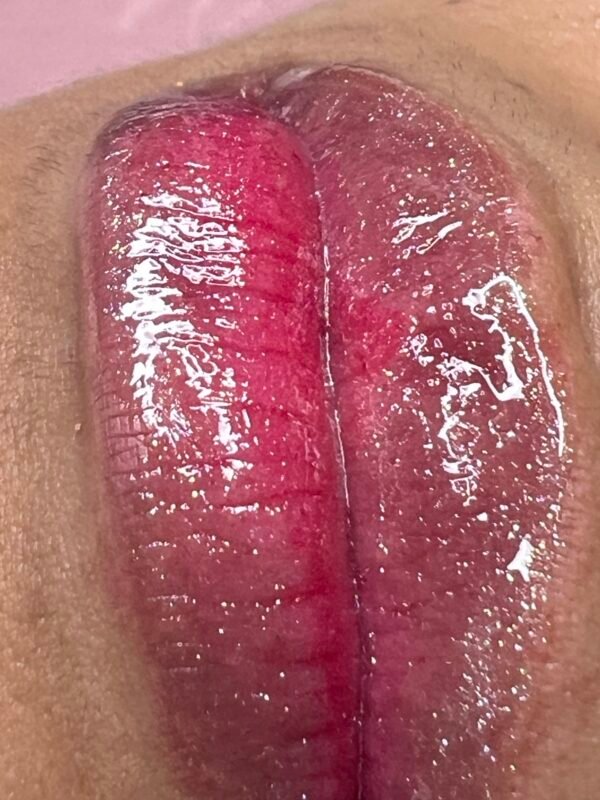 Hydra Gloss lips - Image 5